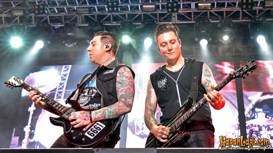 Potret Dul Jaelani Nonton Konser Avenged Sevenfold di Jakarta, Teringat Masa Main Game di Warnet