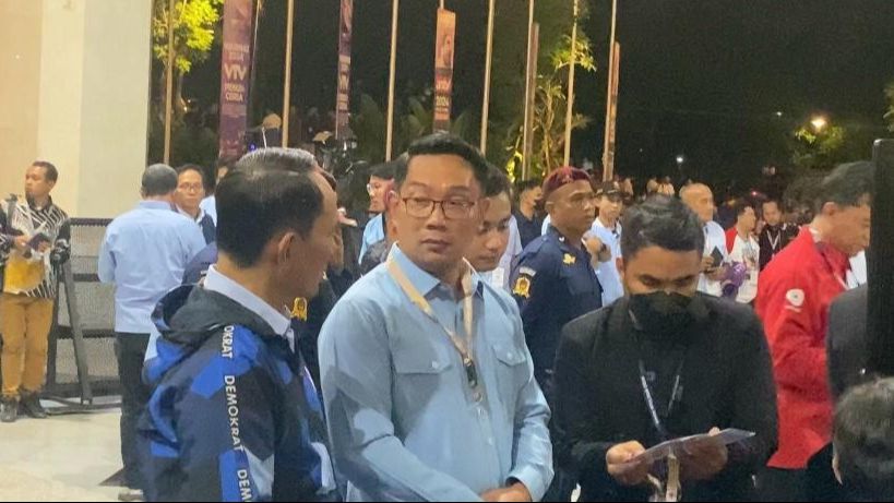 Blak-blakan Ridwan Kamil Pilih Komeng di Pemilu 2024, Alasannya Lucu