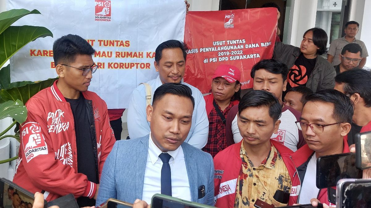 Diduga Selewengkan Dana Bantuan APBD, 3 Pengurus PSI Solo Dilaporkan ke Kejaksaan