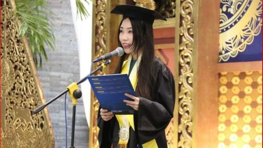 Mahasiswi Asal Vietnam Ini Berhasil Lulus UGM dengan Predikat Cumlaude, Begini Kisahnya