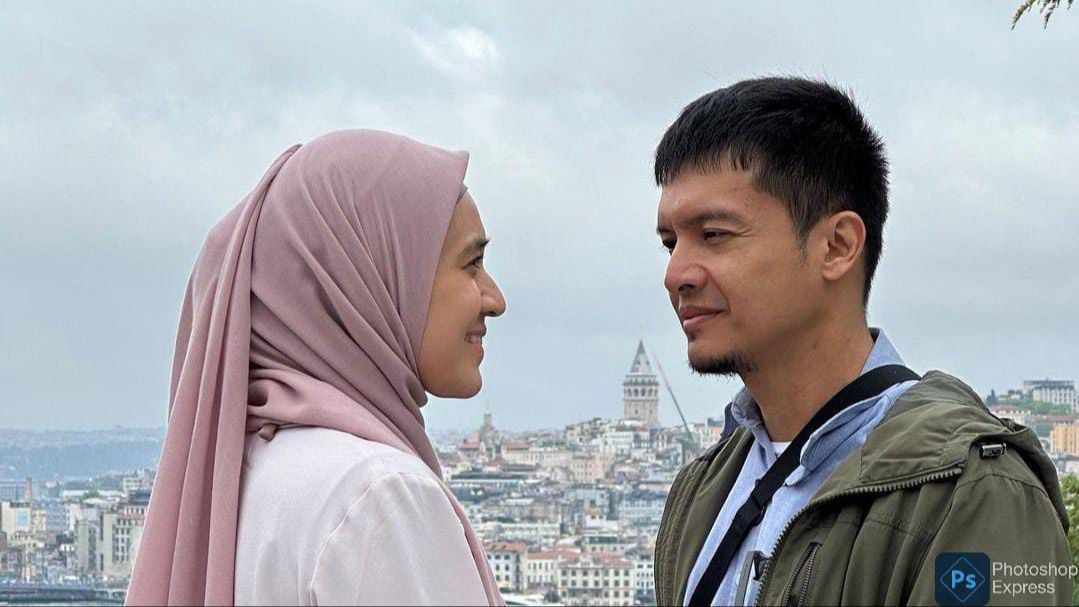 Potret Dimas Seto dan Dhini Aminarti Selalu Mesra & Harmonis Setelah 15 Tahun Menikah, Sabar Menanti Dikaruniai Buah Hati