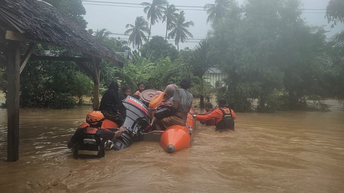 Tanah Longsor dan Banjir Bandang Luwu, Enam Orang Meninggal Dunia