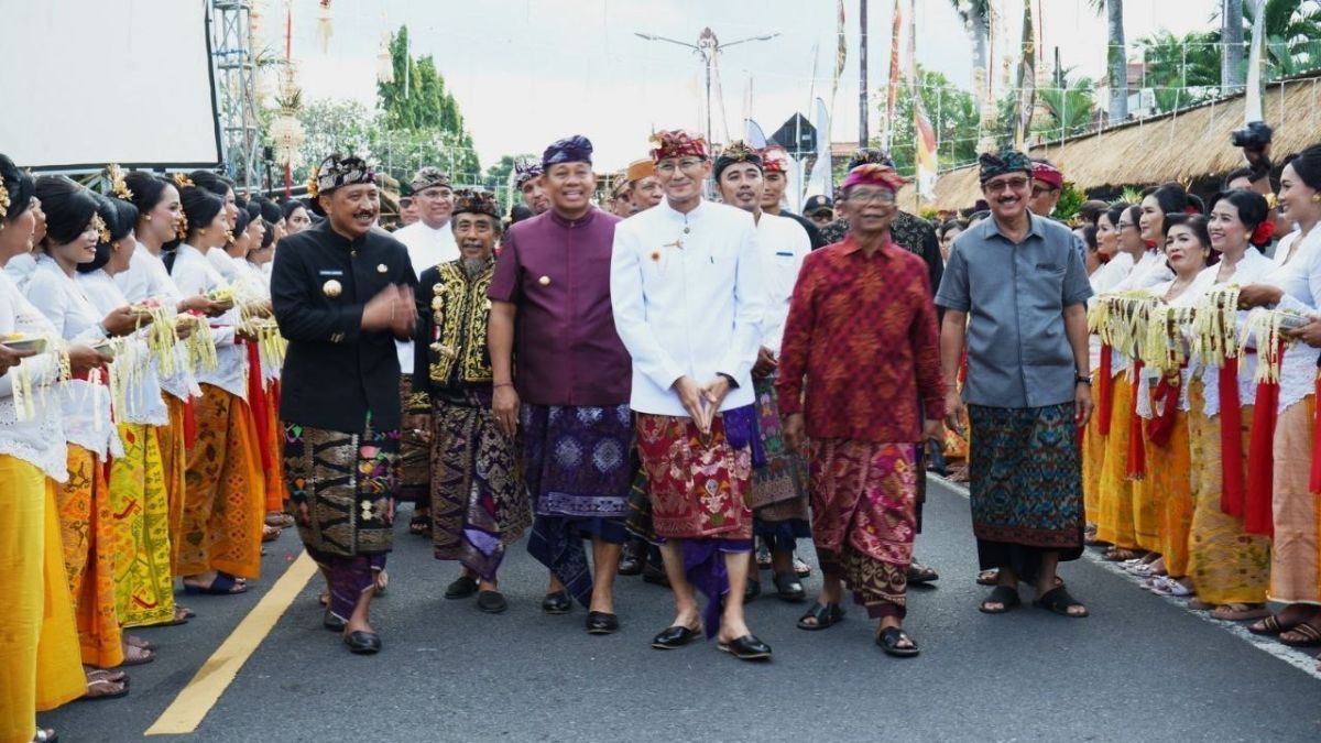 Hadiri Festival Semarapura, Menparekraf Sandiaga Uno Ajak Wisatawan jadi Rojali