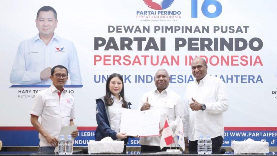 FOTO: Partai Perindo Deklarasikan Dukungan untuk Dominggus-Lokatani di Pilgub Papua Barat 2024