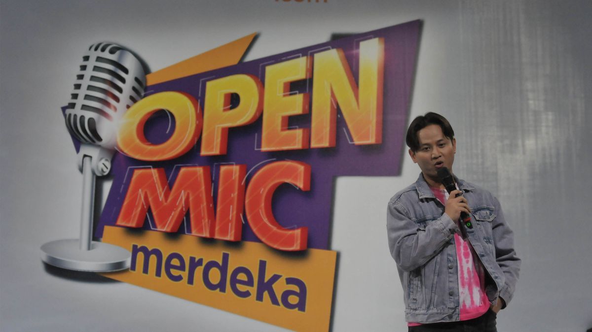 Curhatan Kocak Pejabat Daerah di Panggung Open Mic Merdeka Session 2 Bertema 'Pejabat Serba Bisa'