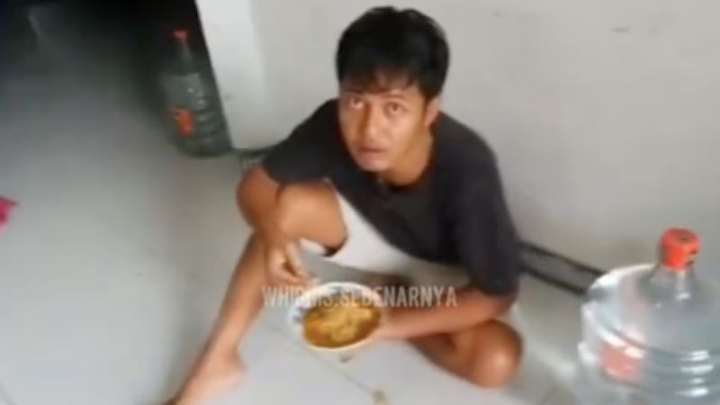 Tak Ada Sopan-sopannya, Momen Istri Candai Suami saat Sedang Makan Sampai Usap Wajahnya Pakai Mi Jadi Sorotan