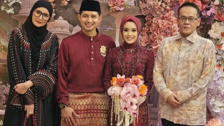 Resmi Lamaran, Ini Sosok Dea Sahirah Calon Istri Chand Kelvin