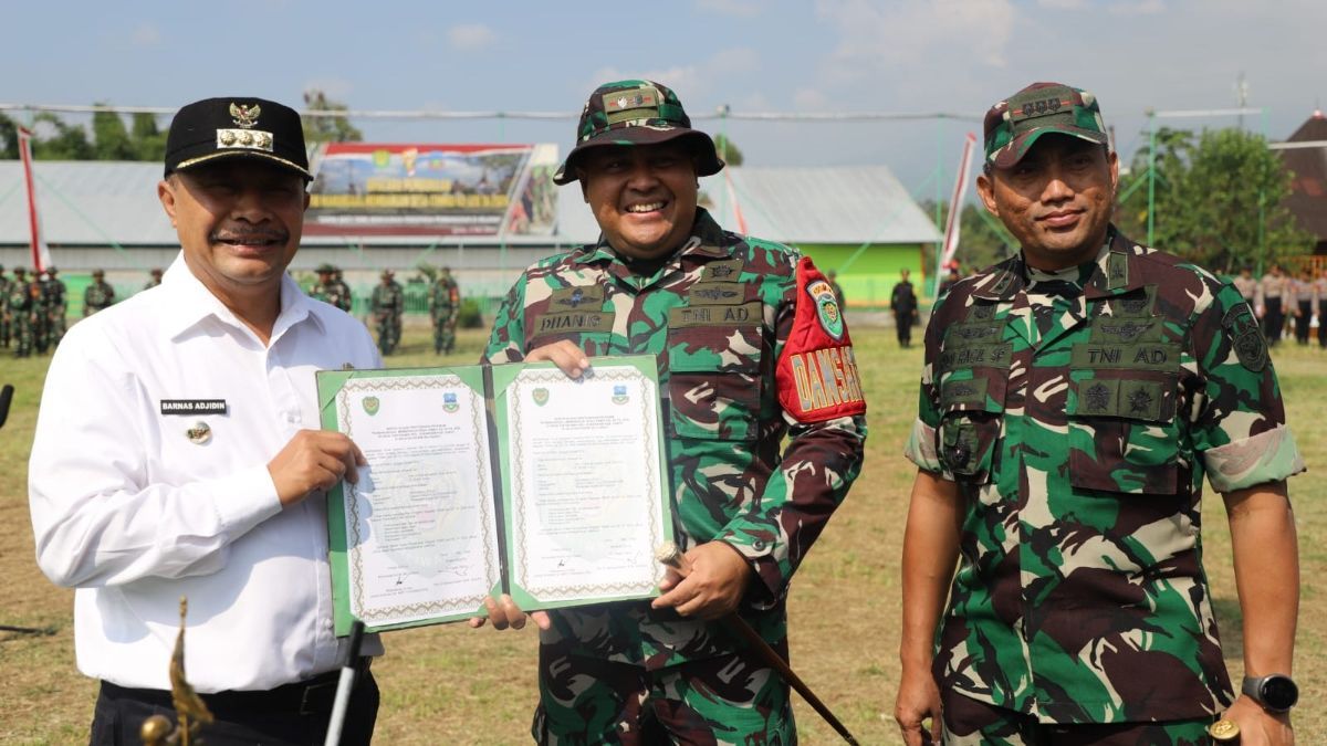 TNI Buka Jalan Pintas Hubungkan 2 Wilayah di Garut, Percepat Akses untuk Warga