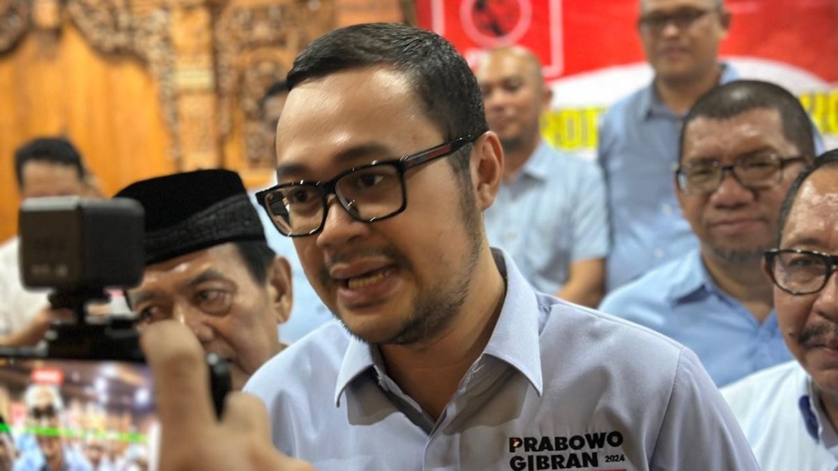 Lawan Petahana Eri Cahyadi-Armuji, PSI Lirik Menantu Pakde Karwo untuk Pilkada Surabaya