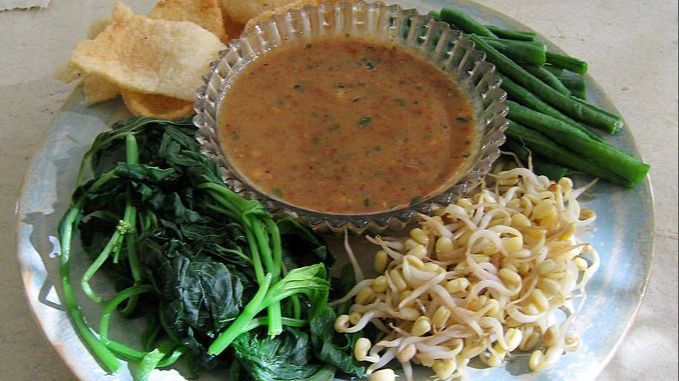 5 Resep Sayur Rebus yang Rendah Kalori Ampuh untuk Turunkan Kolesterol