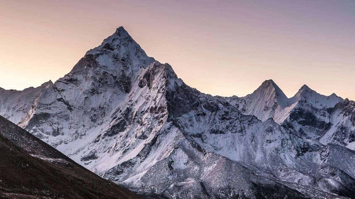 Surat Terakhir dari Pionir Pendaki Everest yang Tewas Didigitalisasikan, Tulisannya Bikin Haru