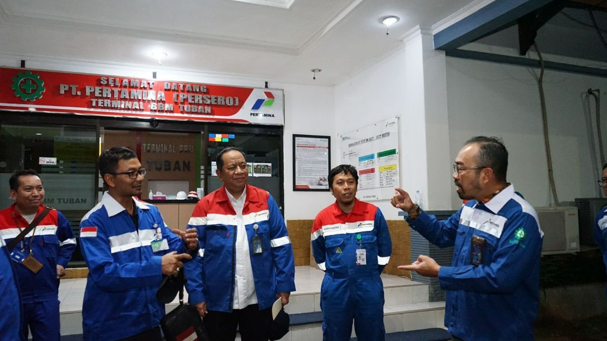 Dirut Pertamina Patra Niaga Pastikan Penanganan Kebocoran Pipa Tuban Sudah Selesai