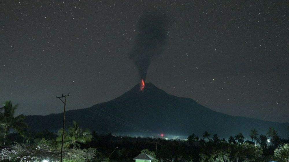 Gunung Api Lewotobi Laki-laki Kembali Meletus, Waspada Banjir Lahar Dingin