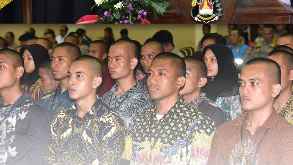 Momen Brigjen Adi Vivid Tenangkan Catar Akpol yang Belum Lolos, Usap Air Matanya Bak Anak Sendiri