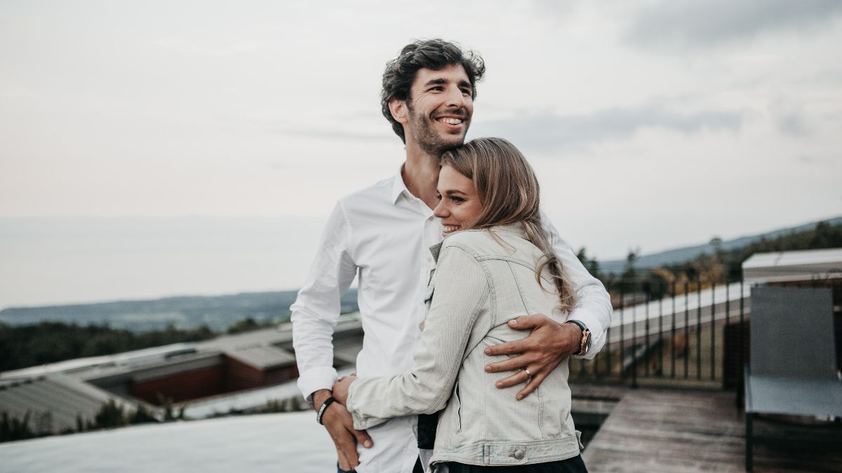 10 Cara Membangun Kepercayaan pada Pasangan, Bikin Makin Romantis