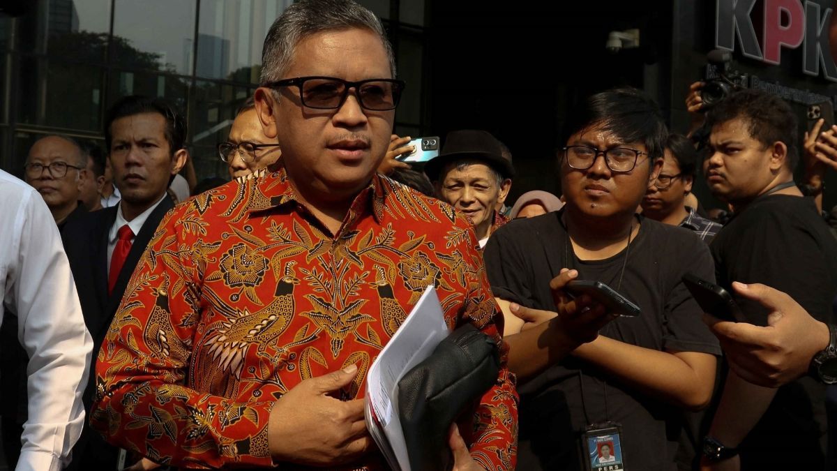 VIDEO: Hasto Melawan Anggap KPK Sewenang Wenang Sampai Sita Buku Pilkada PDIP