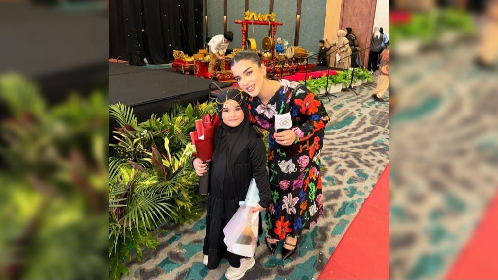 Bak Princess Arab, ini Potret Cantik Ayang Anak Tasya Farasya saat Wisuda TK