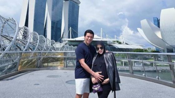 Baby Bump Terlihat Makin Besar, 8 Foto Terbaru Bumil Glowing Syahrini di Singapura!