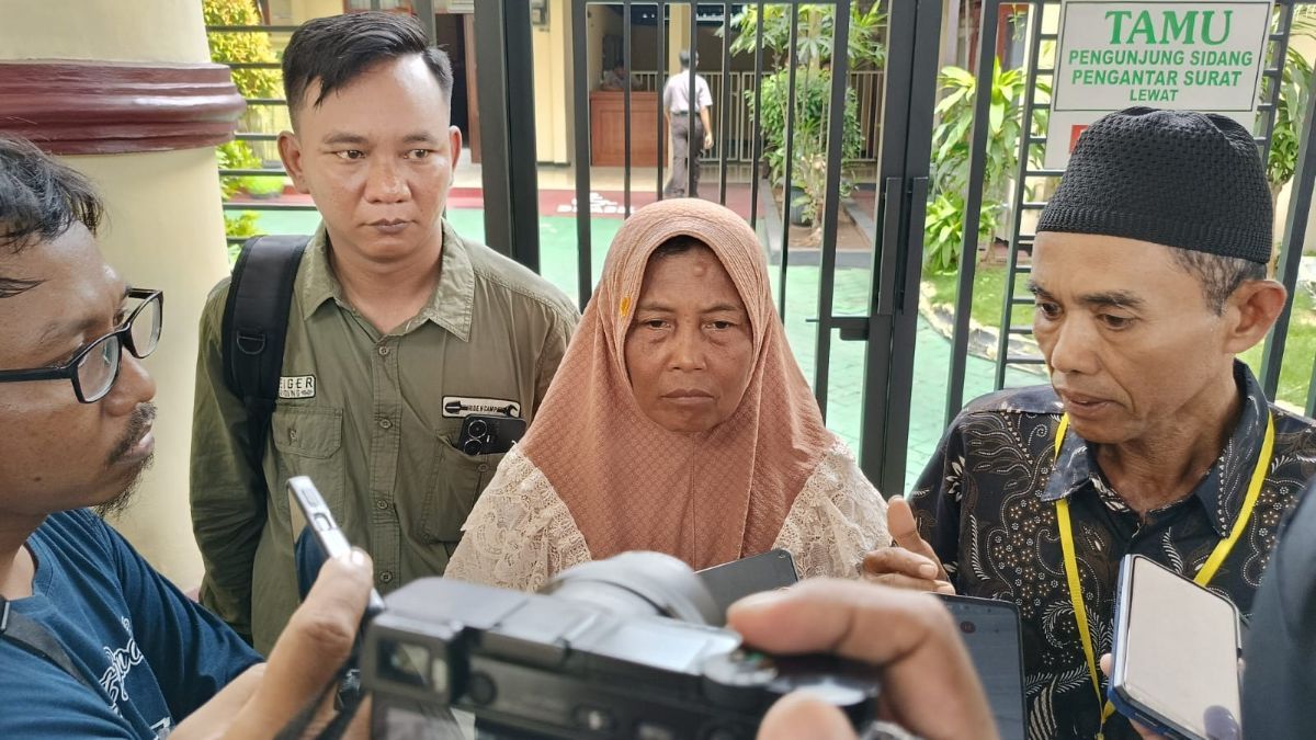 Nestapa Mbah Darmi, Nenek Renta Pencari Keadilan Usai Dihukum Bui karena Pukul Keponakan dengan Gagang Sapu