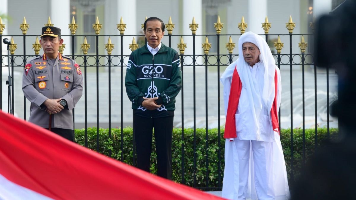 Habib Luthfi Usai Bertemu Jokowi: Saya Bukan Orang Partai, Kalau Ditanya Politik Menyerah