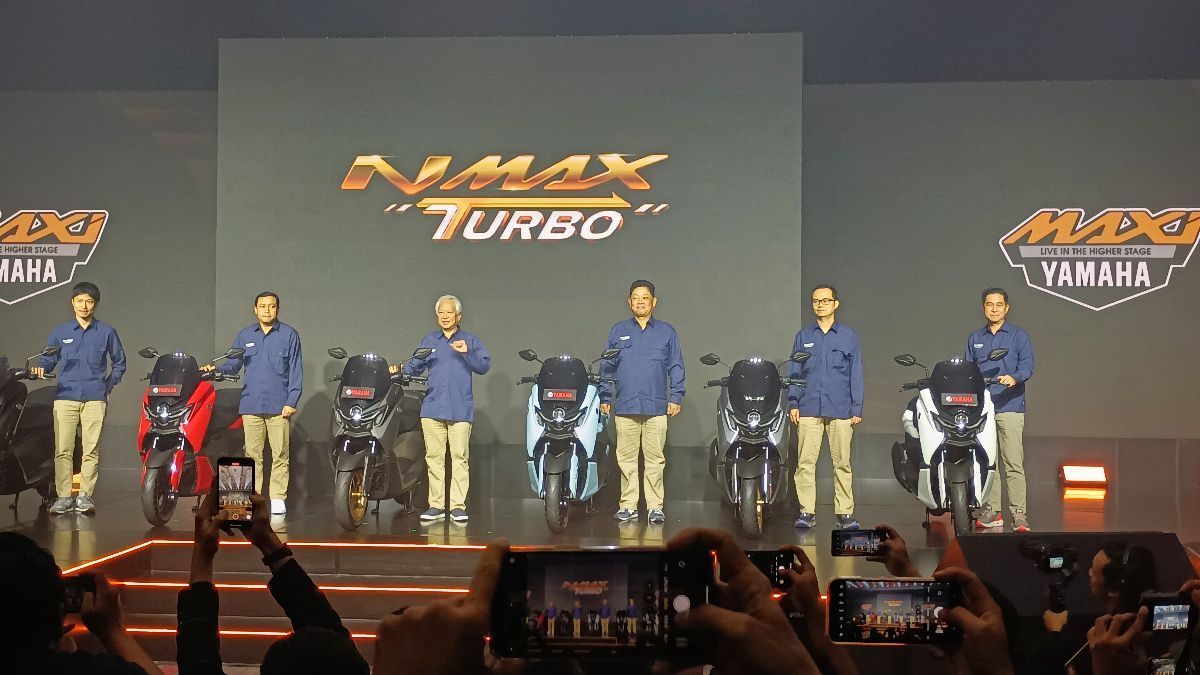 Bos Yamaha meminta agar pengguna NMAX Turbo tidak bersikap arogan di jalan.