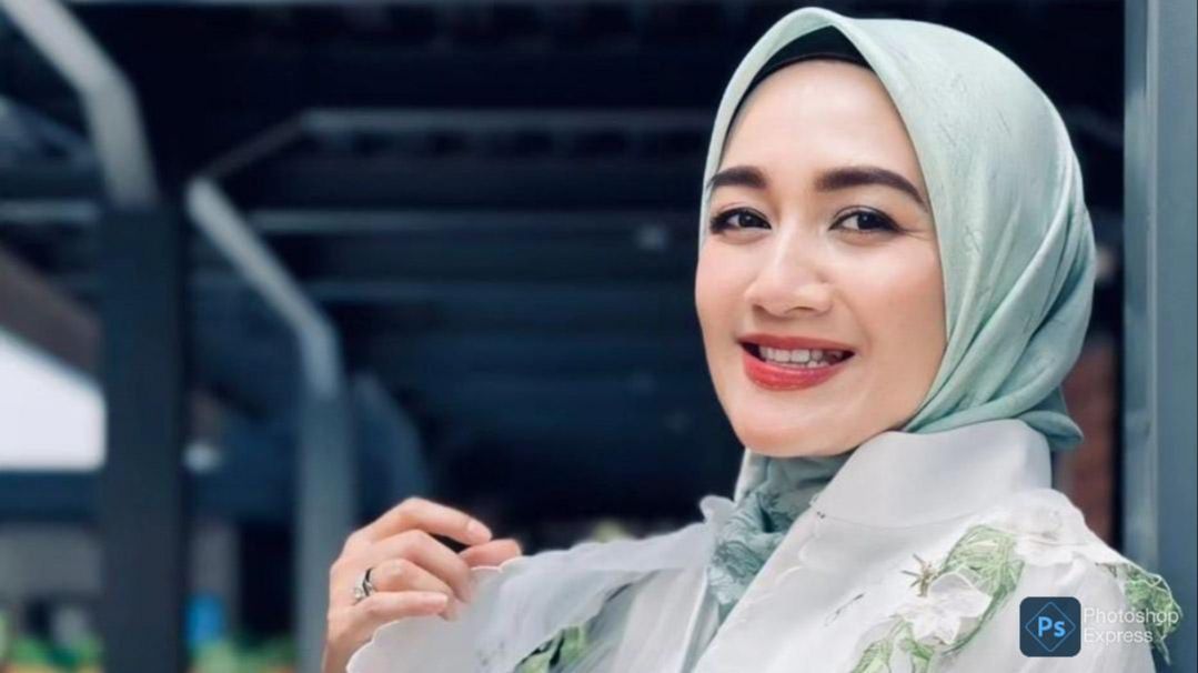 Potret Terbaru Nini Carlina, Penyanyi Ternama Tahun 1990-an yang Jadi Istri Dokter Spesialis Penyakit Dalam