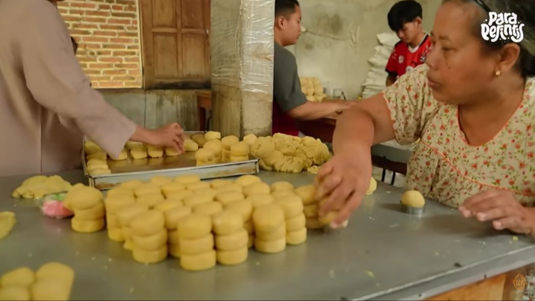 Bukan di Jogja, Bisnis Bakpia Rumahan Asal Tulungagung Ini Selalu Banjir Pesanan Sehari Produksi Dua Ribu Kotak