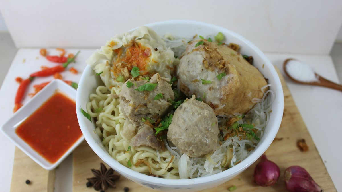 Resep Bakso Sapi 1 KG yang Kenyal, Padat, dan Anti Gagal