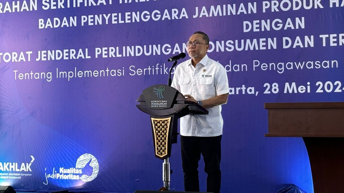 Zulkifli Hasan Bantah Industri Tekstil Gulung Tikar Akibat Aturan Impor Kemendag