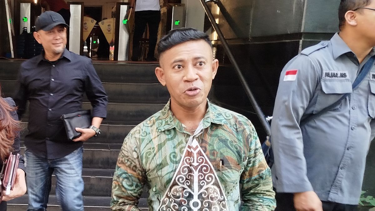 Diperiksa Penyidik, Dua Korban Dugaan Pelecehan Eks Rektor UP Berharap Tersangka Segera Ditetapkan