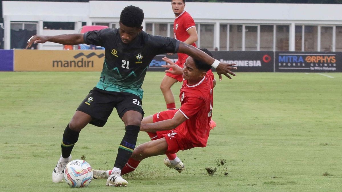 FOTO: Tanzania Tahan Imbang Timnas Indonesia 0-0 dalam Laga uji Coba di Stadion Madya