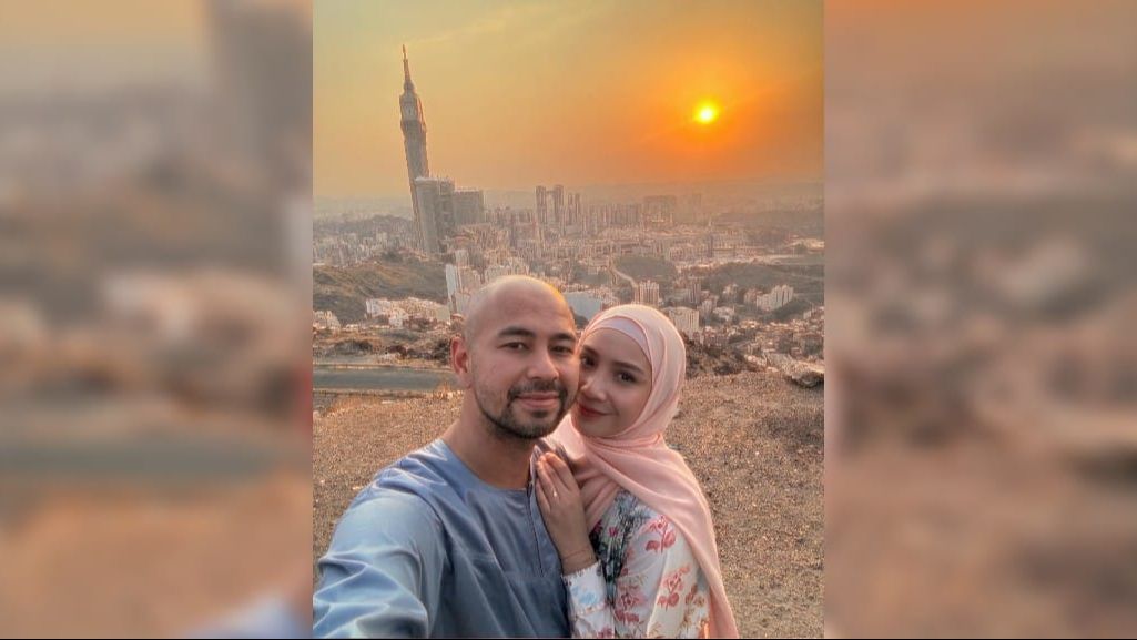 Deretan Foto Raffi Ahmad dan Nagita Slavina di Jabal Khandama Mekkah, Pemandangannya Indah Banget