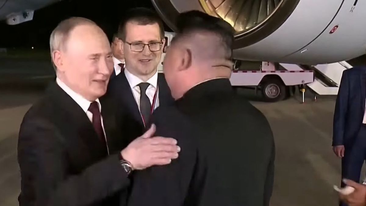 Kunjungi Korut Setelah 24 Tahun, Putin Bertukar Hadiah dengan Kim Jong-un, Ada Karya Seni Sampai Limusin Mewah