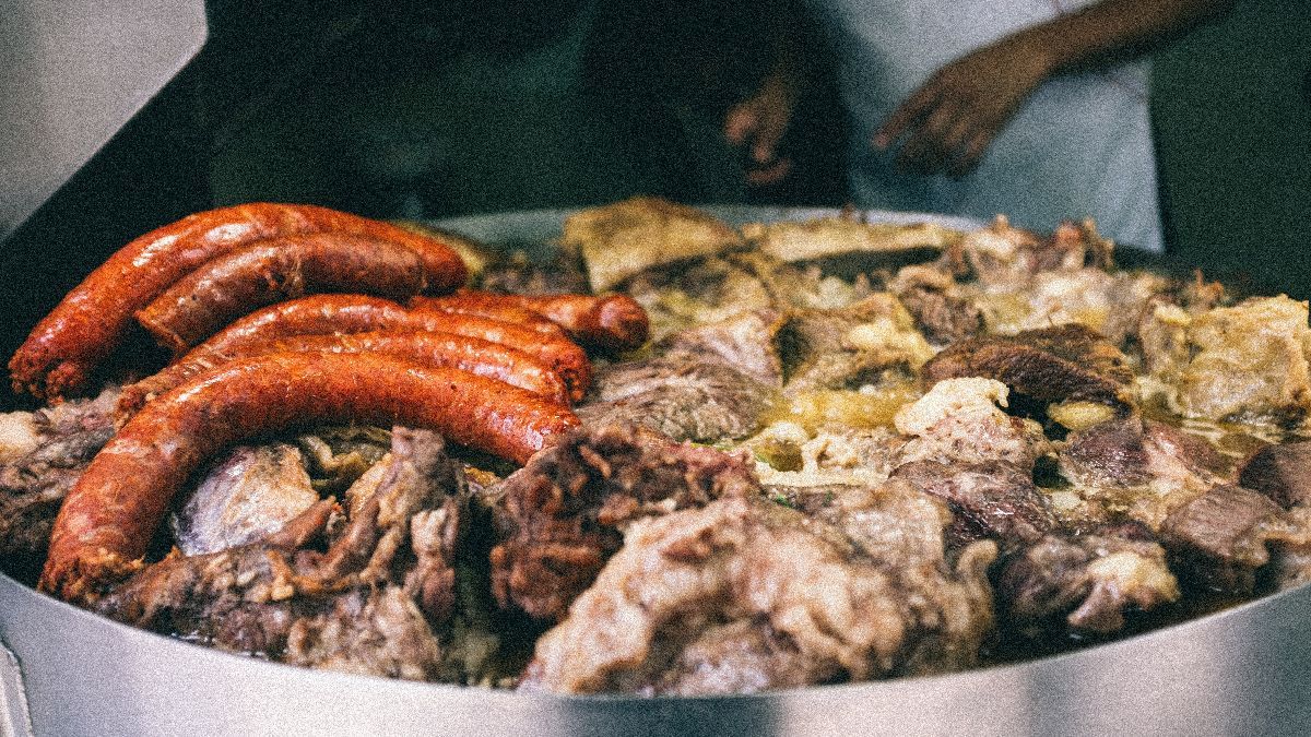 Resep Sop Tulang Sapi Gurih dan Lezat, Hidangkan untuk Keluarga