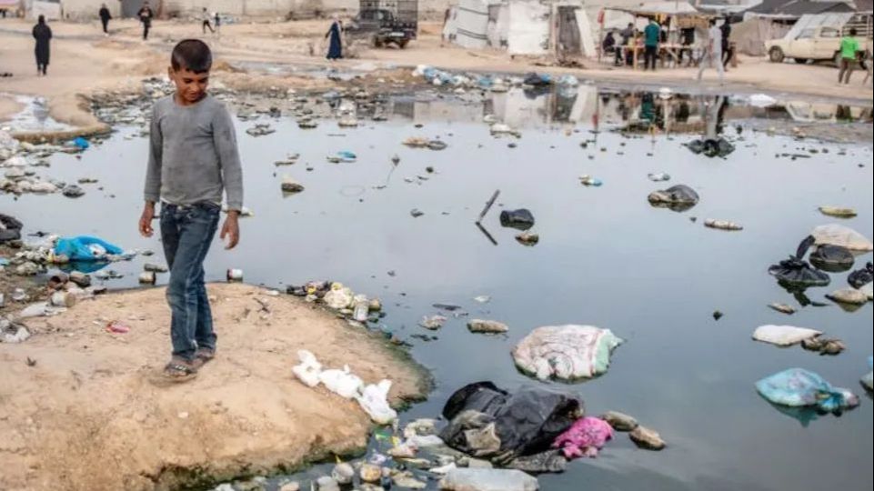 Mati Pelan-Pelan, Nestapa Warga Gaza Tinggal Bersama Sampah dan Tikus di Pengungsian