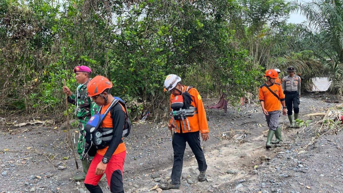 Ketar Ketir Banjir Susulan Lahar Gunung Marapi, Warga Gantian Ronda untuk Siaga