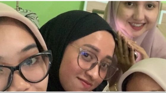 Empat Wanita Bersahabat Ini Beli Rumah Bareng, Aksinya Viral dan Banjir Pujian