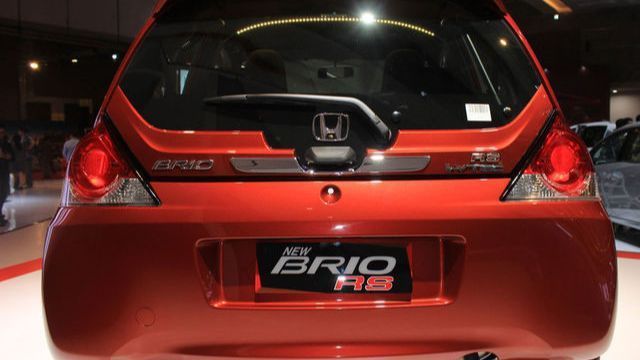 Harga dan Spesifikasi Mobil Honda Brio RS Terbaru Juni 2024