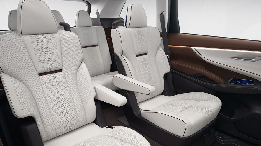 5 Rekomendasi Mobil Captain Seat, Nyaman untuk Perjalanan Jauh