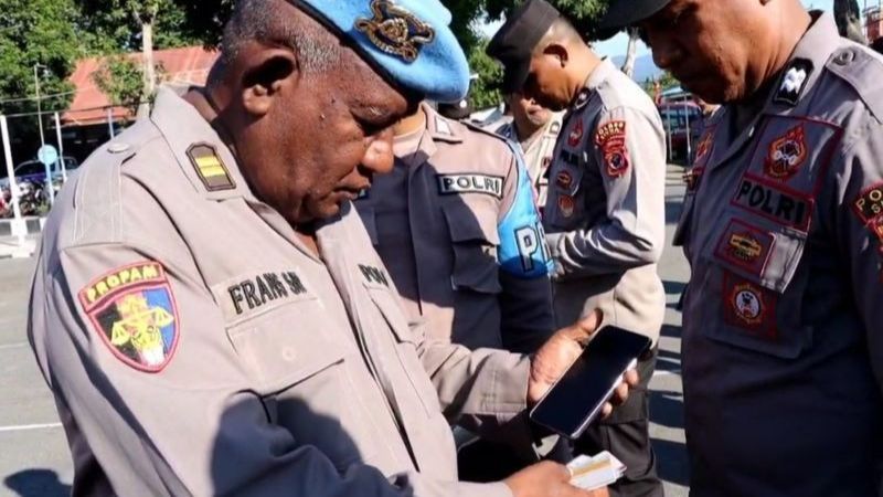 Begini Cara Polisi Pastikan Anggota Tak Main Judi Online