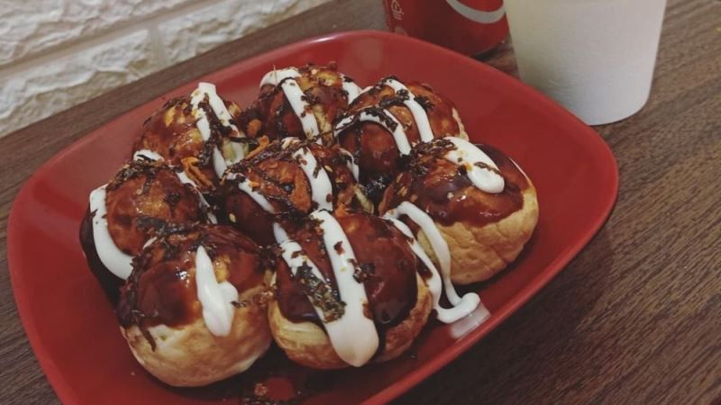 Cukup Pakai 2 Isian, Ini Trik Bikin Takoyaki Sederhana di Rumah