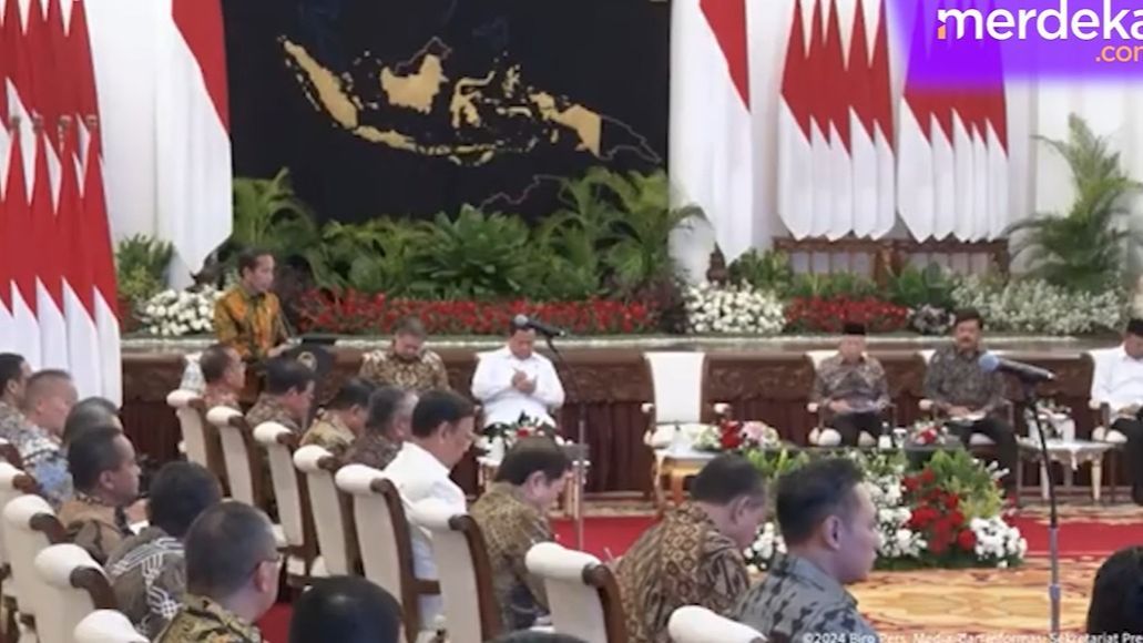 VIDEO: Bahas Keadaan Genting, Prabowo Duduk Sejajar Dengan Jokowi dan Pemimpin Menteri