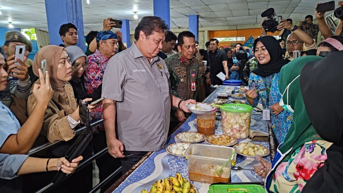 Anggaran Rp71 T untuk Makan Gratis Dinilai Masuk Akal Oleh DPR