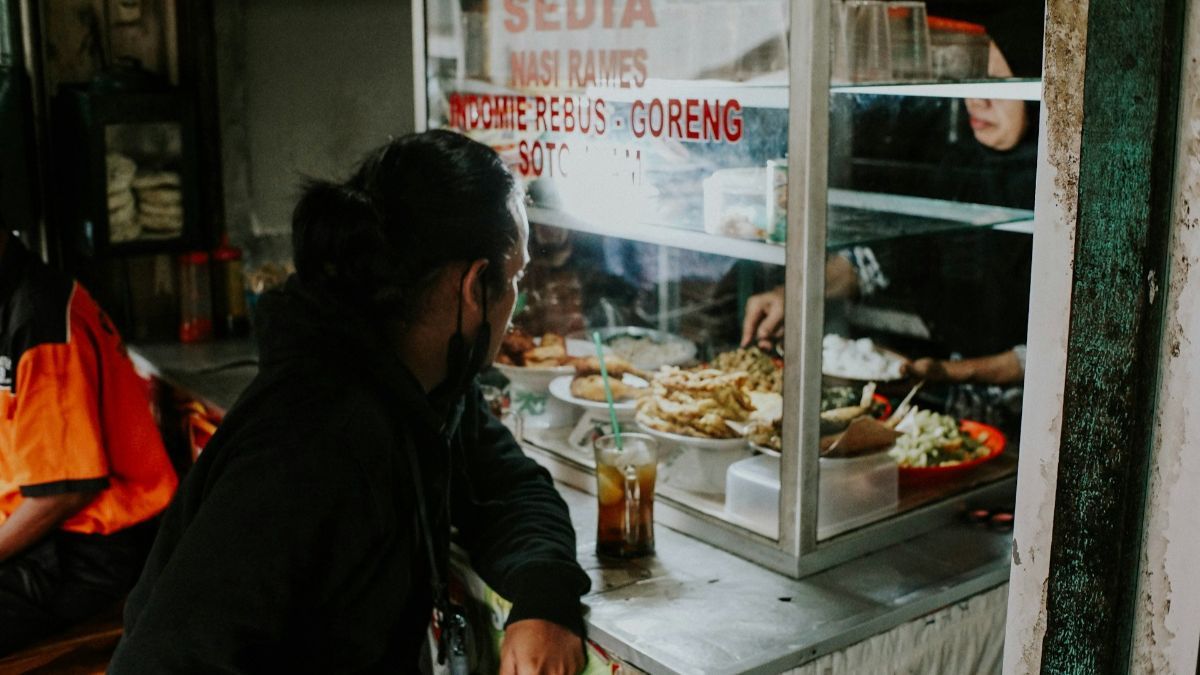 Rumah Makan Tidak Mencantumkan Daftar Harga saat Ada Pembeli Ternyata Bisa Dipidana, Begini Penjelasannya