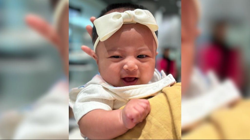 Cute! Foto-foto Terbaru Baby Lily Anak Angkat Raffi Ahmad dan Nagita Slavina, Lihat Ekspresi Tawanya Gemesin Banget