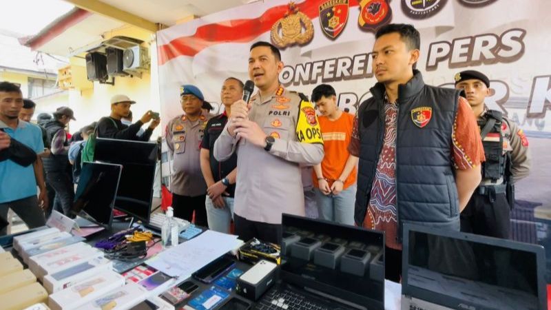 Akal Bulus Kakak Adik Rekrut 70 Selebgram Promosikan Judi Online, Pakai Akun Instagram Palsu Raup Untung Rp5 Juta Per Pekan