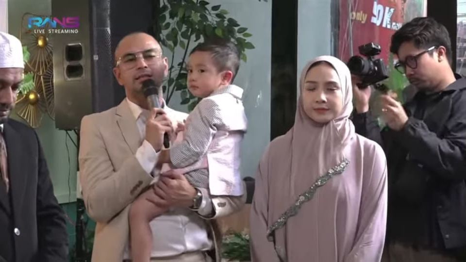 Raffi Ahmad Fasilitasi Gedung Hingga Biaya Pernikahan Karyawan, Kasih Hadiah Umrah & Nagita Beri Uang Tunai