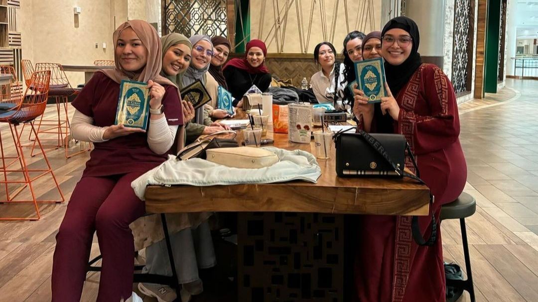 Sosok Wanita Muslim di Amerika Latin saat Kumpul Bareng Jadi Sorotan, Banyak yang Kira Orang Indonesia