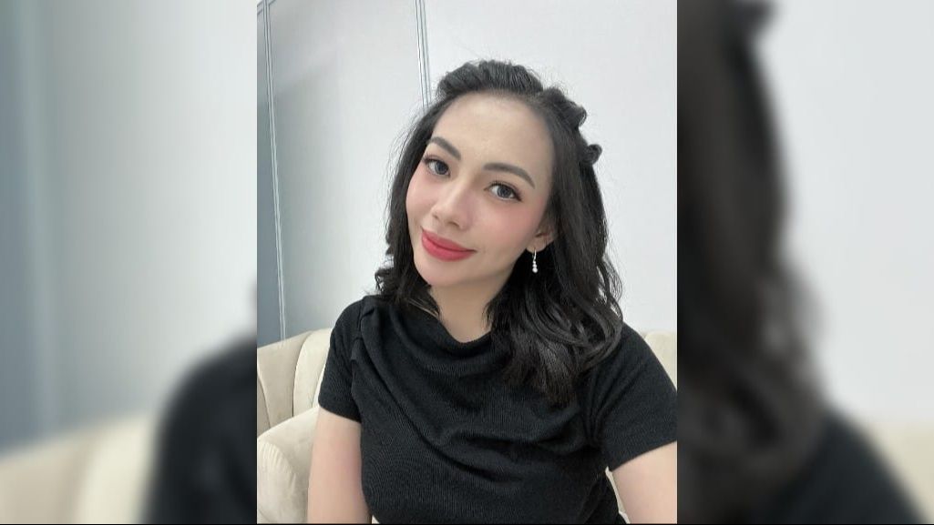 Foto-foto Terbaru Kezia Karamoy Eks 'Cherrybelle' Adik dari Angel Karamoy, Kini jadi Ibu 3 Anak