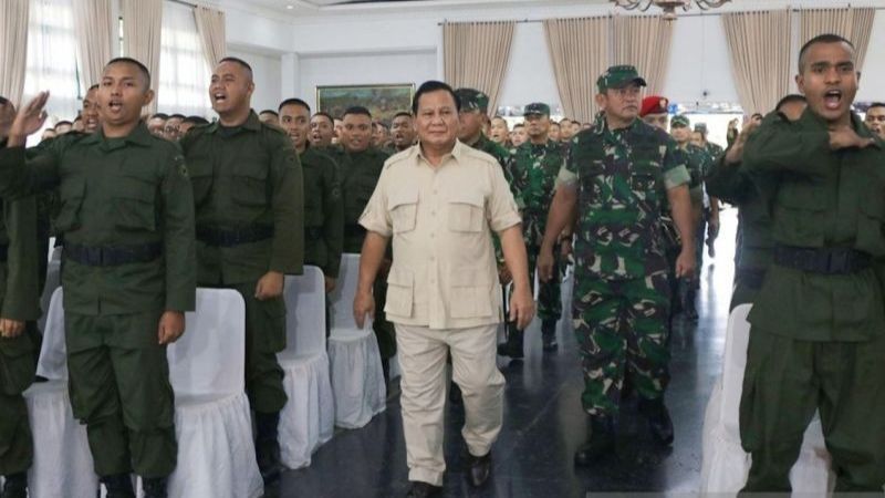 Prabowo di Atas Podium: Mudah-Mudahan Kau Tak Berkhianat!